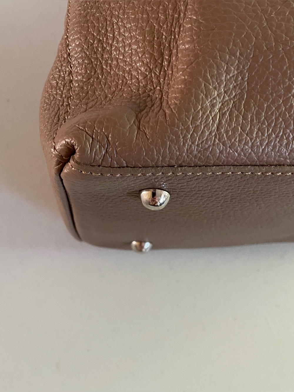🔥 NWT Brown Pebbled Italian Leather Shoulder Bag Yes Accessories Tassel Hobo - Picture 8 of 14